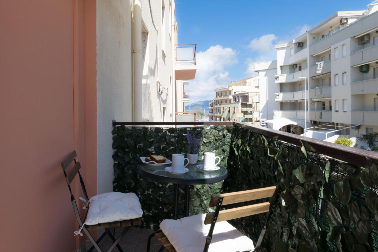 Passi Alterni Apartments Alghero Eksteriør bilde